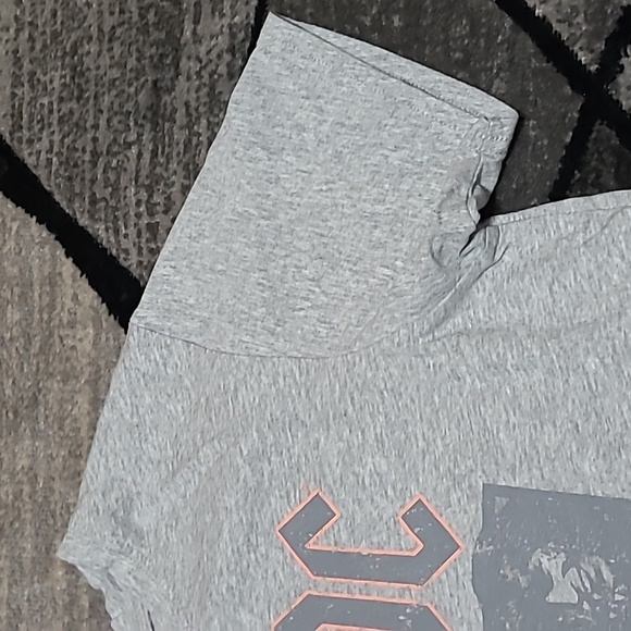 AC/DC HIGHWAY-TO-HELL TOUR OF 79 GRAY CREW-NECK TEE-SHIRT - Picture 6 of 12